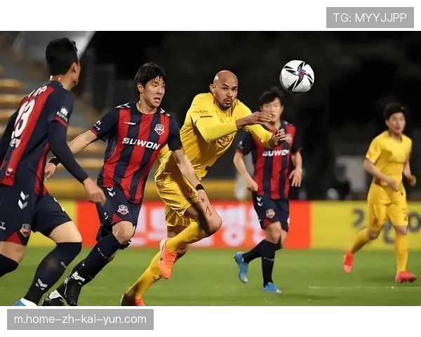 光州FC盯人防守针对性强 重点限制对手核心球员接球